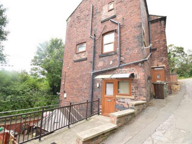 Flat for rent in Horbury, West Yorkshire