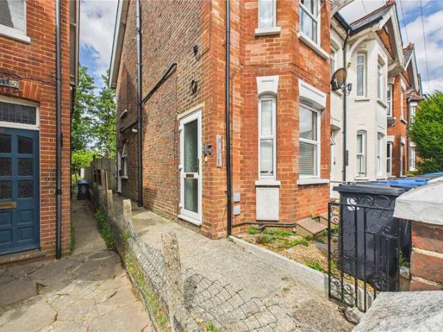 Flat for sale in Blackwell, Perryfields