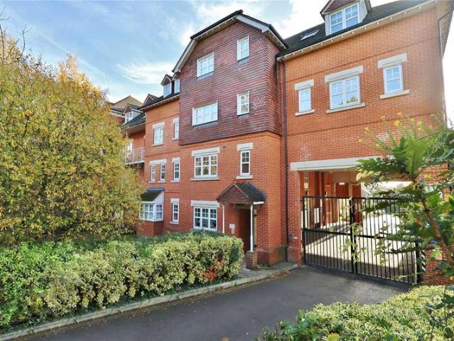 Flat for sale in Westfield, Woking