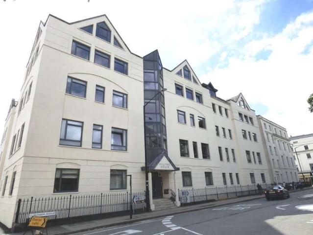 Flat for sale in Milverton, Green Close
