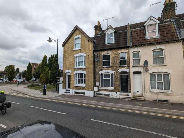 Flat for sale in Troy Town, Rochester
