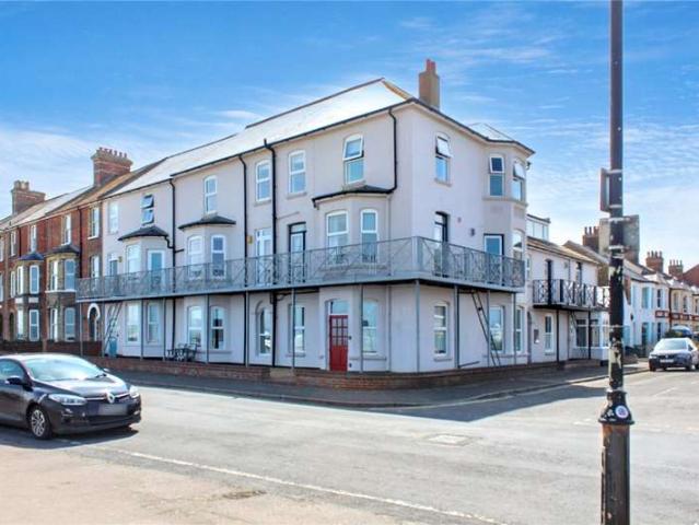 Flat for sale in Eastbridge, Suffolk