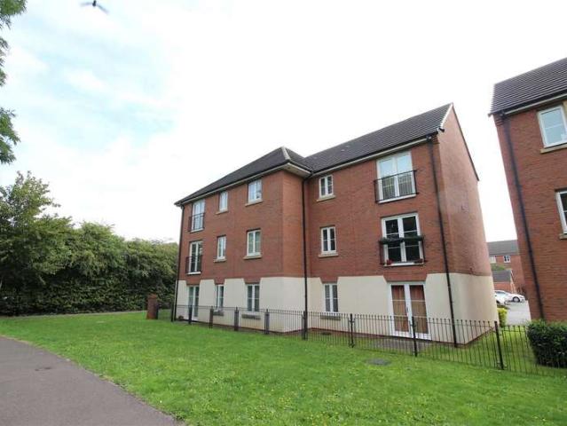 Flat for sale in Chippenham, Wiltshire
