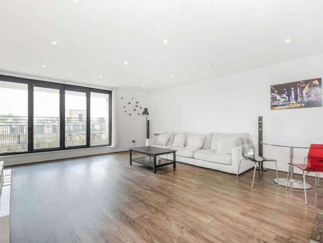 Flat for sale in South Kensington, South Kensington