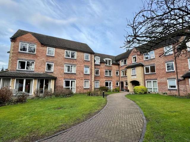 Flat for sale in Wetherby