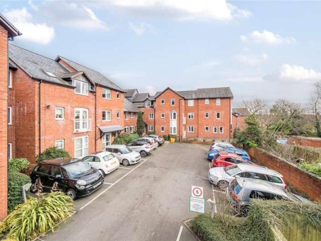 Flat for sale in Ludlow, Shropshire