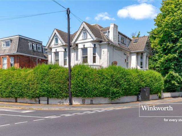 Flat for sale in Boscombe, Bournemouth