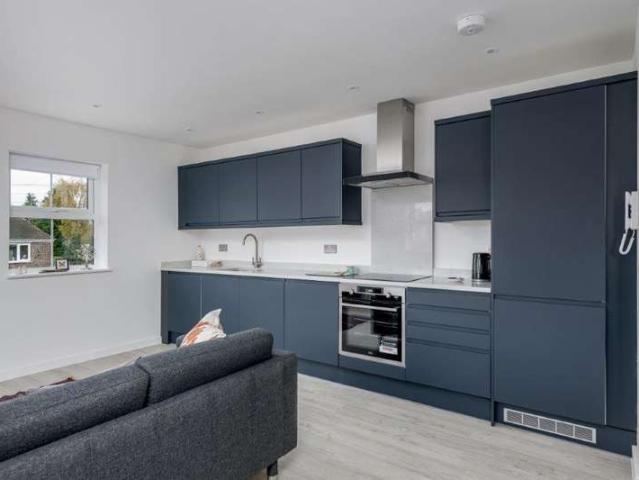 Flat for sale in Merstham, Merstham