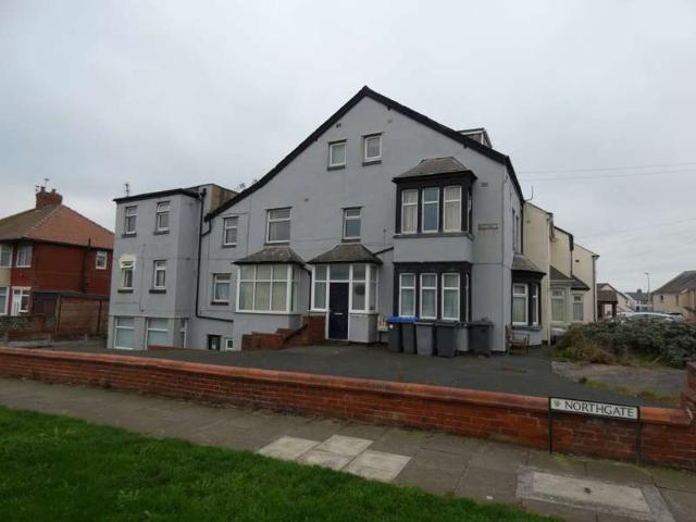 Flat for rent in Blackpool, Knowle