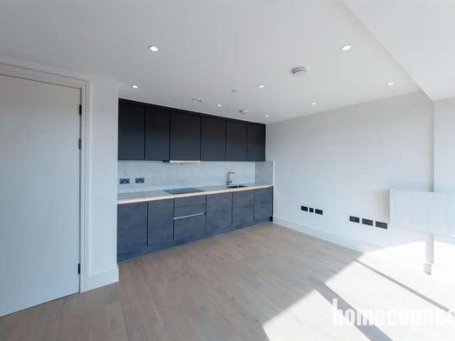 Flat for rent in Cat Hill, Isle Of Man