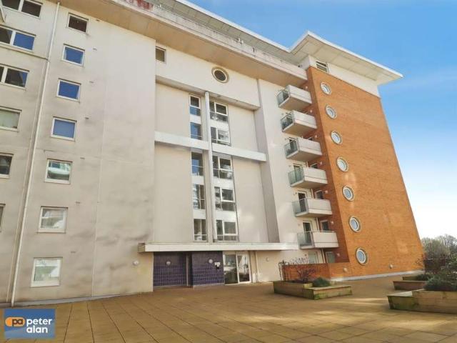 Flat for sale in Falcon Lodge, Wales