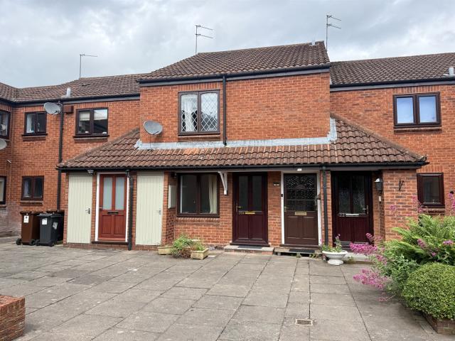 Apartment for rent in Aldersley, Stockwell End