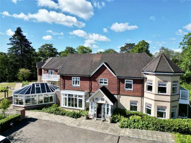Flat for sale in Avon Castle, St Ives
