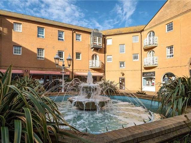 Flat for sale in Brighton & Hove