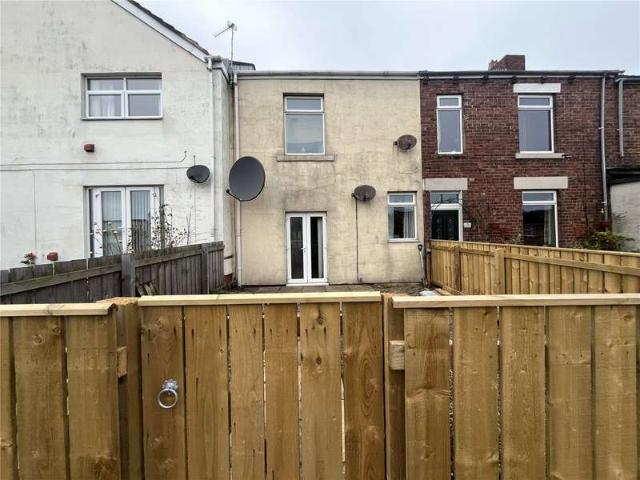 Flat for sale in Stanley