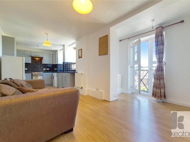 Apartment for rent in London Borough of Newham, Greater London