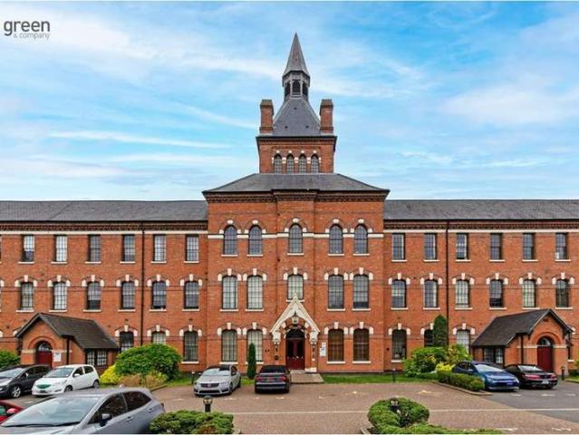 Flat for sale in Gravelly Hill, West Midlands