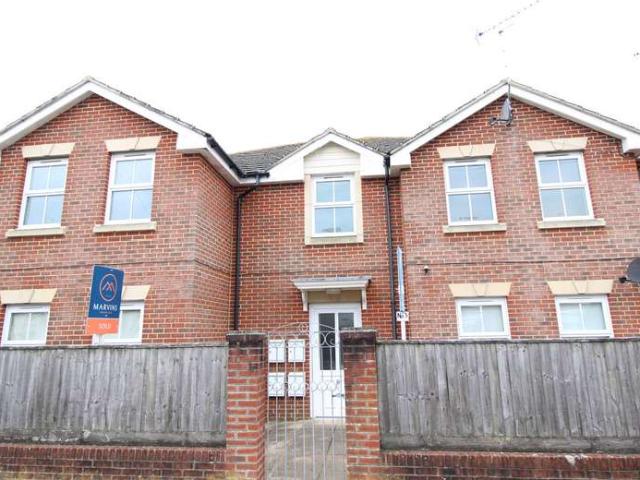 Flat for sale in Cowes, Isle Of Wight
