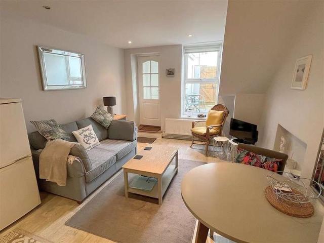 Flat for rent in Strode, Devon