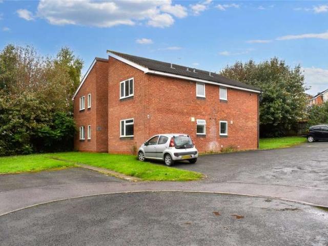 Flat for sale in Primsland, Crookhill