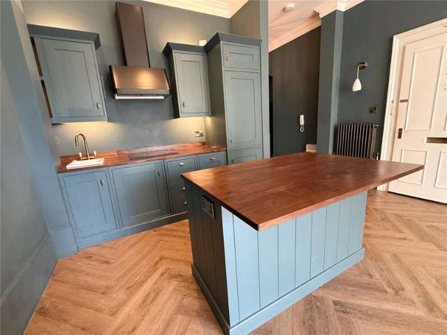 Flat for sale in Pennington, Ashurst Bridge
