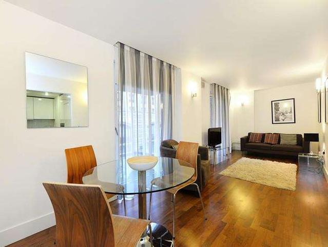 Flat for rent in Marylebone, East Marylebone