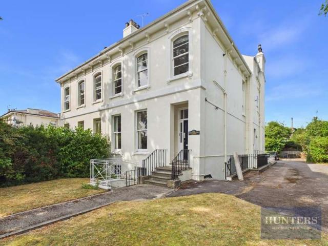 Flat for sale in Ewens Farm, Golden Valley