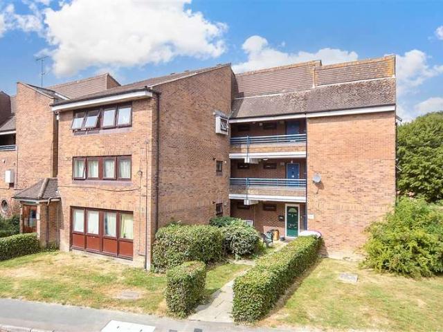 Flat for sale in Glynde, West Sussex