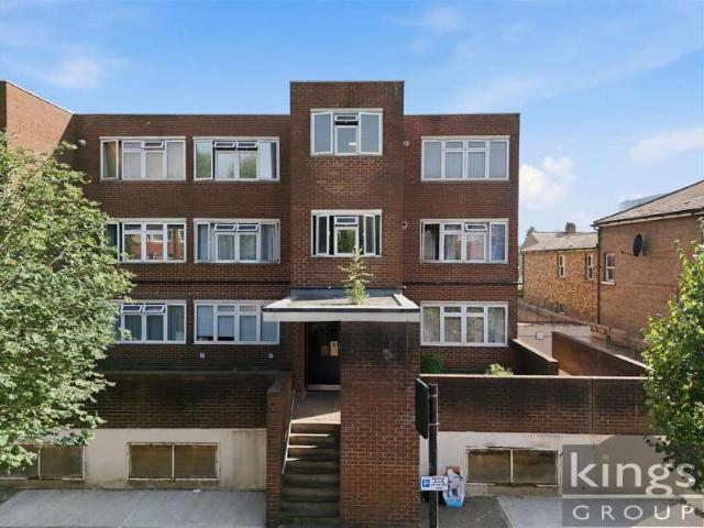 Flat for sale in Greater London