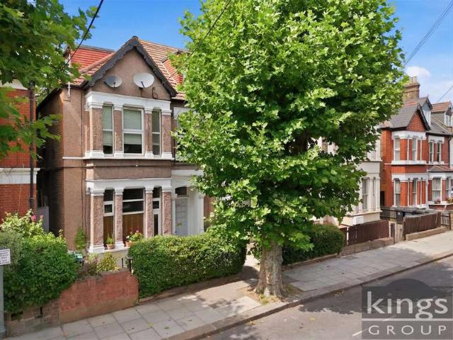 Flat for sale in Greater London