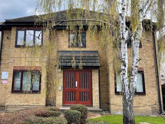 Flat for sale in London Borough of Croydon, Greater London