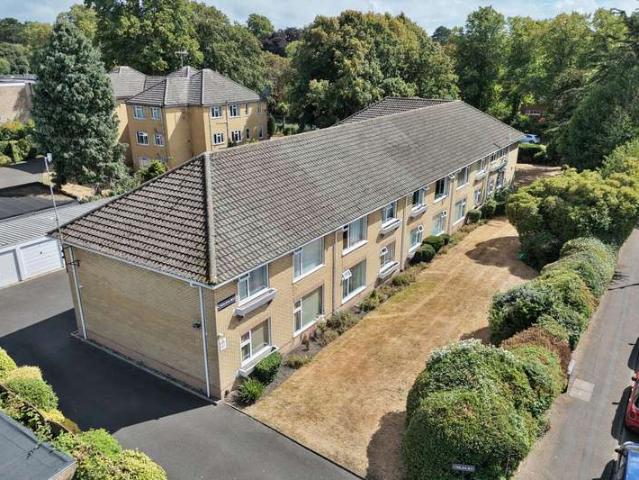 Flat for sale in Bournemouth
