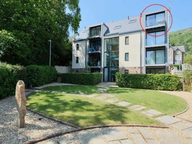 Flat for sale in Great Malvern, Forthampton