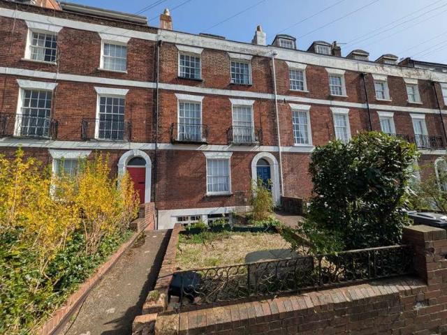 Flat for sale in Watergate, Devon