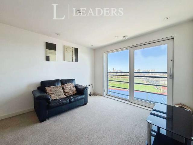 Flat for sale in Portsea, City Of Portsmouth