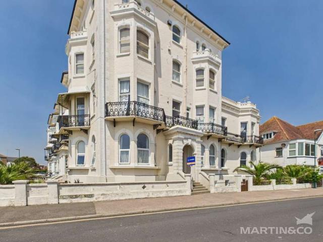 Flat for sale in Clapham, West Sussex