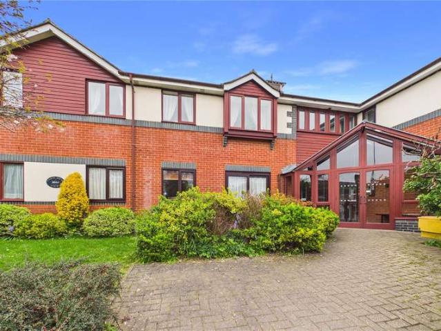 Flat for sale in Pangbourne, West Berkshire