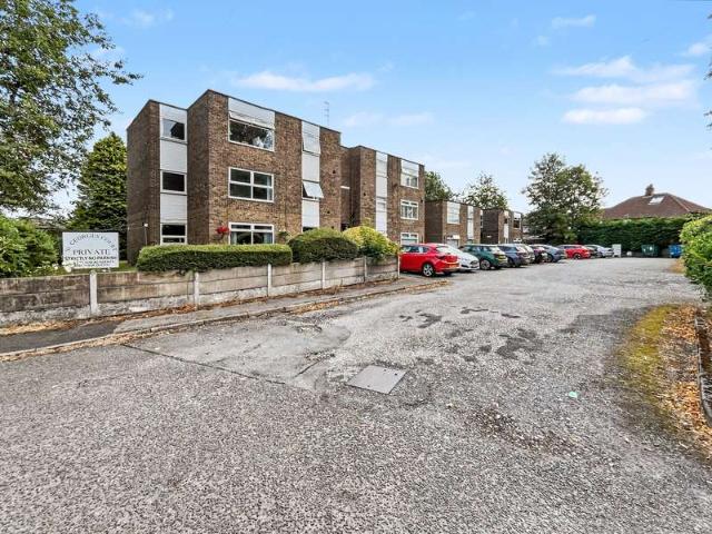 Flat for sale in Hollins, Bury