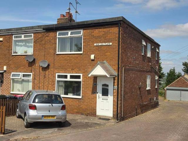 Flat for sale in Clifton, South Yorkshire