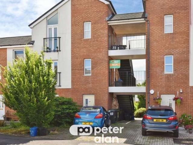 Flat for sale in Town, Merthyr