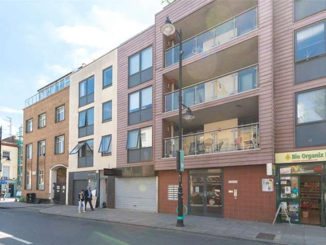 Flat for sale in London Borough of Camden, Greater London