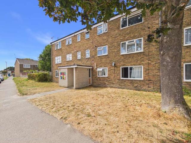 Flat for sale in Glynde, West Sussex