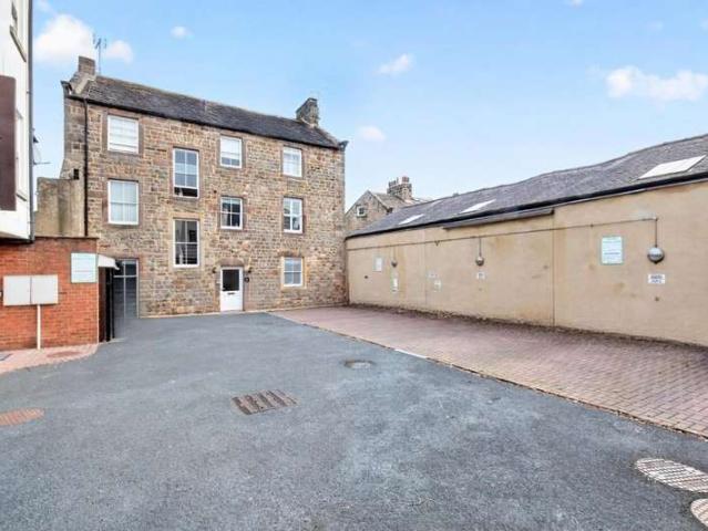 Flat for sale in High Harrogate, Harrogate