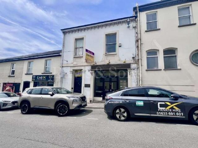 Flat for rent in Stow Hill, Wales