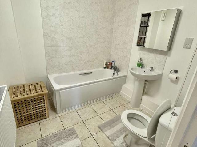 Flat for rent in Hackney, Hackney