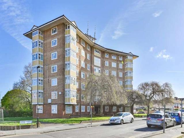 Flat for rent in Chislehurst, Coldharbour