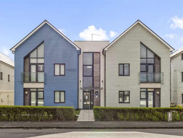 Flat for sale in West Worthing, Worthing