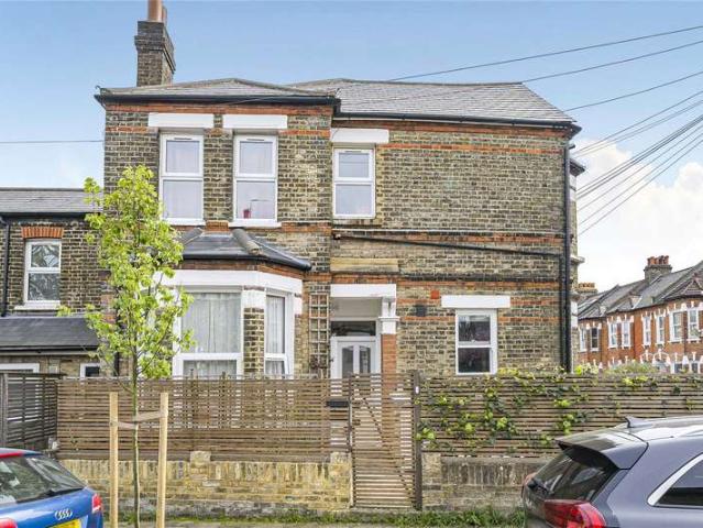 Flat for sale in London Borough of Lewisham, Greater London