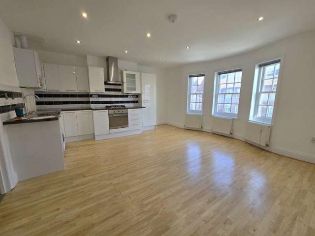 Flat for rent in Golders Green, Golders Green