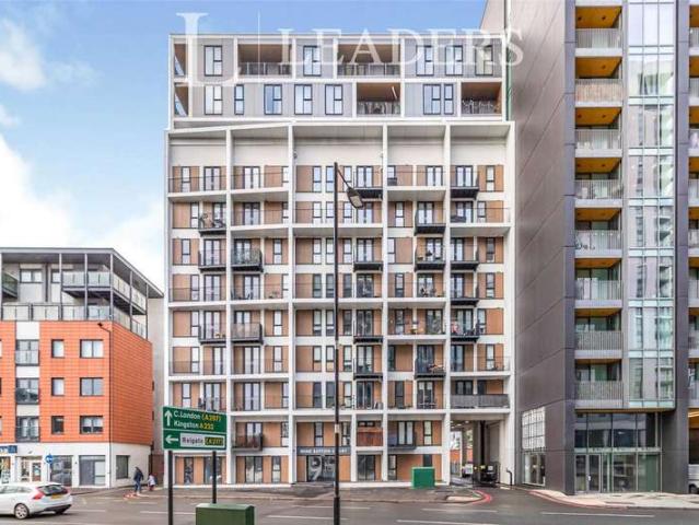 Flat for sale in Greater London